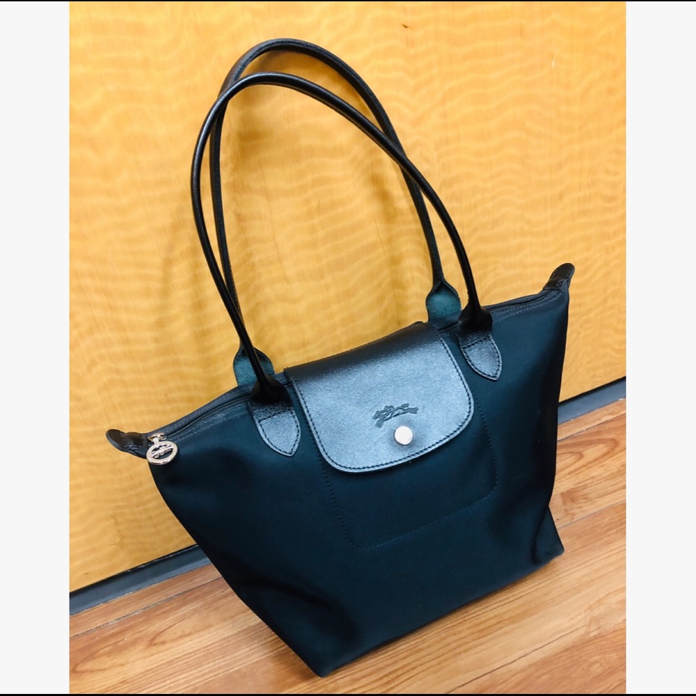 Longchamp Le Pliage Neo Black Medium